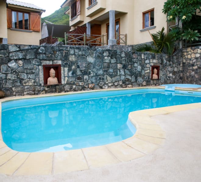 Appartement 2 Chambres meublée Rivière noire