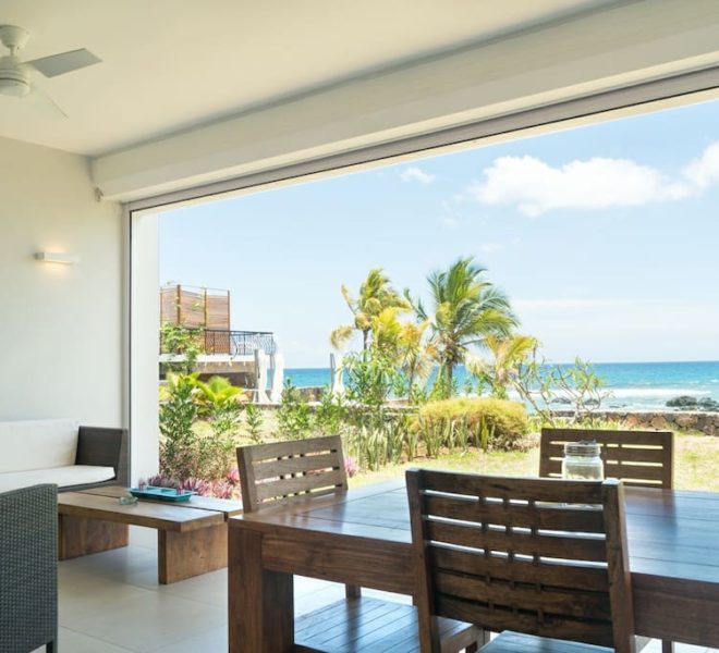 magnifique appartement sublime jolie a tamarin ile maurice pieds dans l'eau vue sur mer
