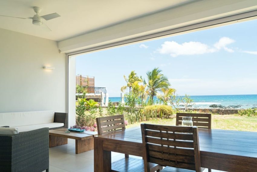 magnifique appartement sublime jolie a tamarin ile maurice pieds dans l'eau vue sur mer